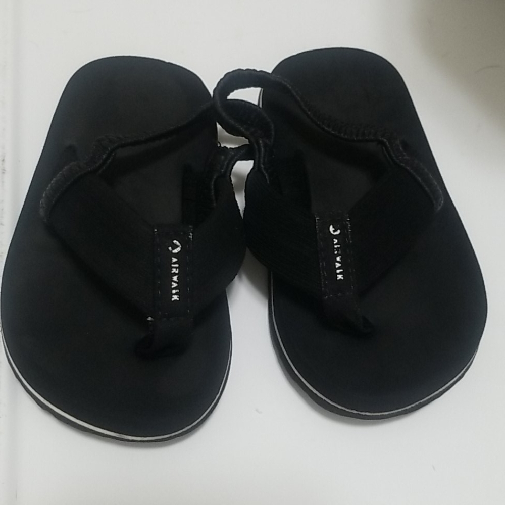 Boys sandals